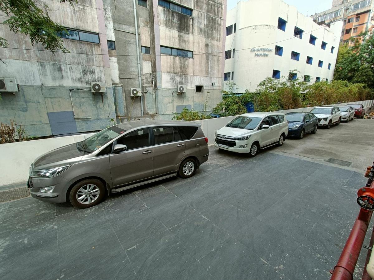 The Kings Park Grand-Near Us Consulate Hotell Chennai Exteriör bild