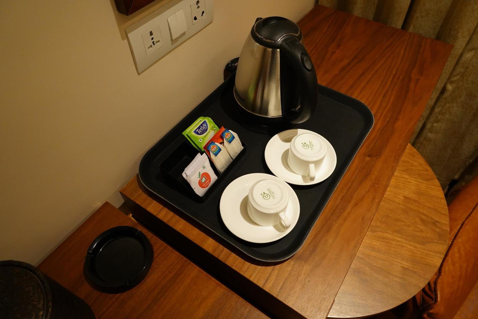 The Kings Park Grand-Near Us Consulate Hotell Chennai Exteriör bild